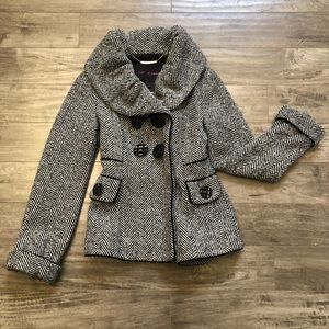 Betsey Johnson Wool Blend coat size 2